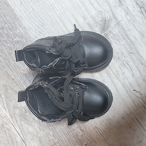 Toddler combat boots - Picture 3 of 5